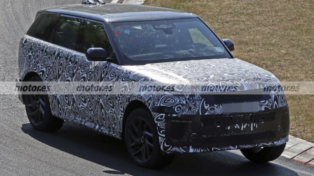 Range Rover Sport готують до великого оновлення: авто отримає отримає більше технологій, але без збільшення потужності