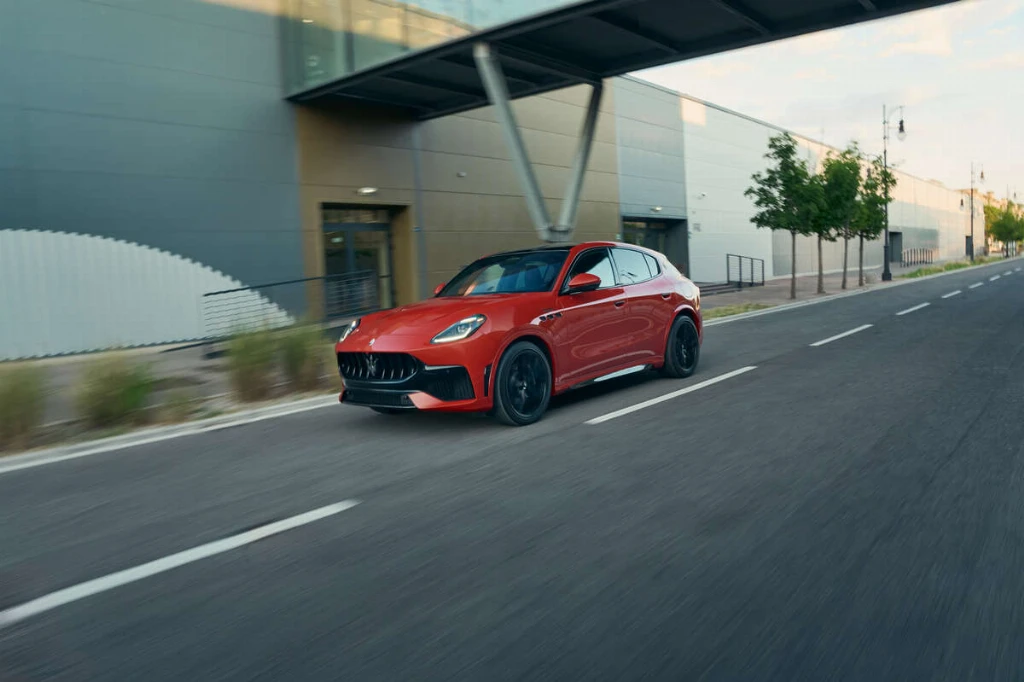 Оновлений Maserati Grecale MY27: версія Modena V6 доступна для передзамовлення в Україні