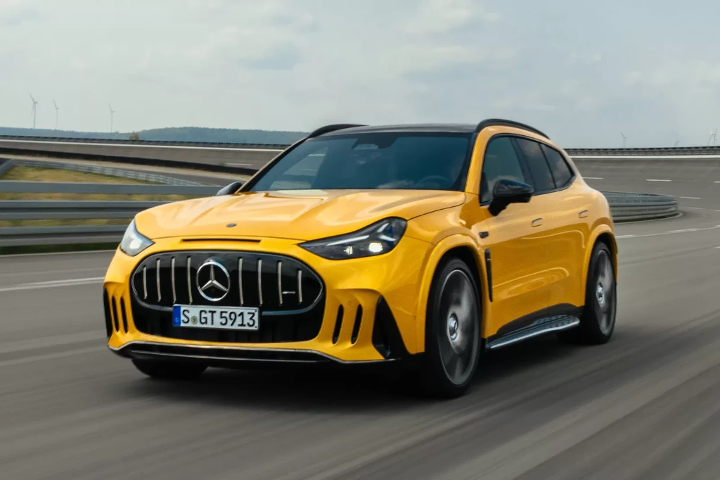 Від 113 000 євро: спортивний електрокросовер Mercedes-AMG GT SUV показали офіційно
